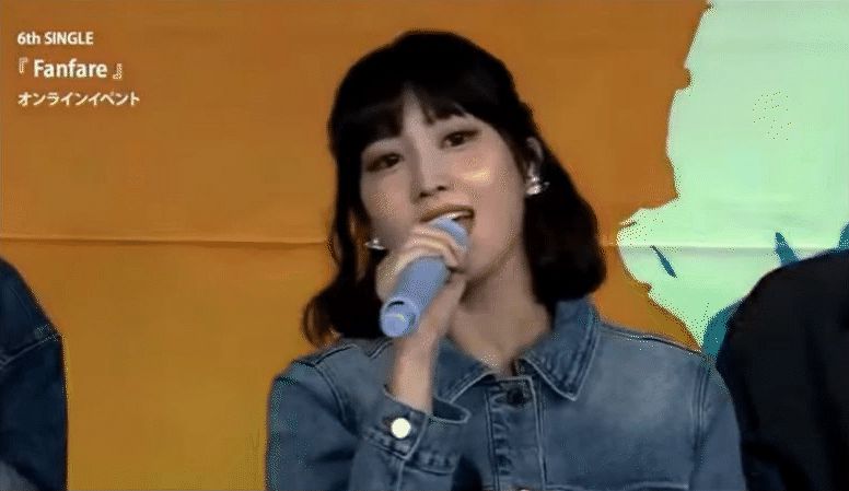 TWICE lại có một màn hát live đi vào lòng đất, bị netizen thẳng thắn chê ngồi yên một chỗ mà hát cũng không xong? - Hình 2