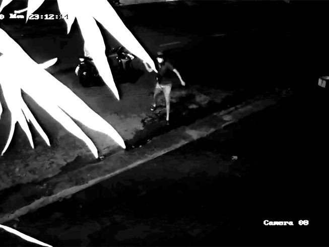 Không thể chịu nổi vì bị tạt mắm tôm, gym chúa cầu cứu cơ quan chức năng - Hình 3