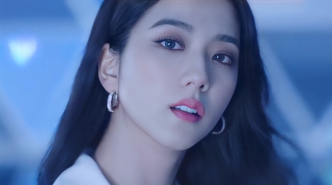 Black Pink quay quảng cáo: Ji Soo đẹp sắc nét như đồ họa - Sao ...