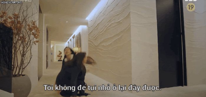 Oh Yoon Hee trèo giường Ju Dan Tae, bà cả Su Ryeon bắt tay trai trẻ để trả thù đỉnh cao ở tập 18 Penthouse - Hình 2