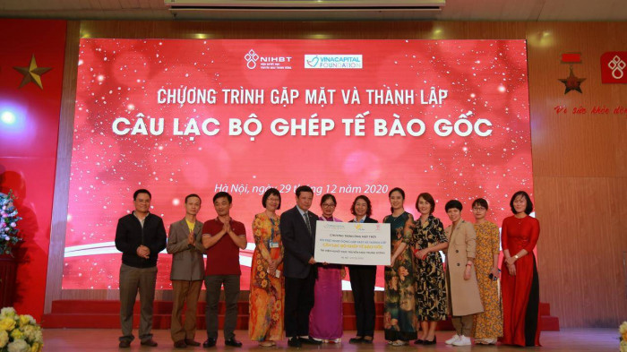 14 nam hon 400 nguoi mac benh mau ac tinh duoc ghep te bao goc thanh cong d5a 5479148