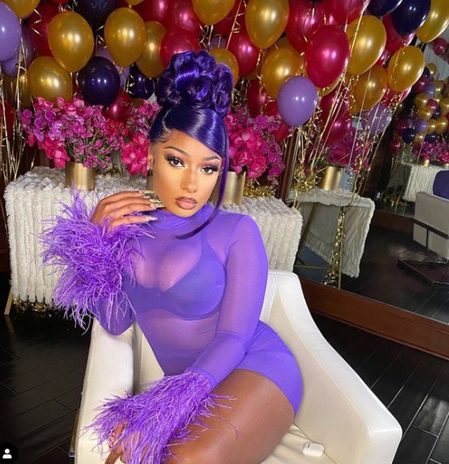 Megan Thee Stallion bốc lửa trong loạt ảnh mới - Hình 7