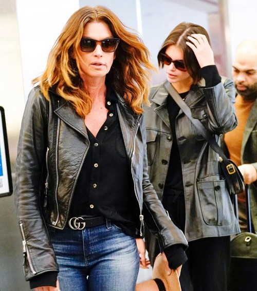 Con gái Cindy Crawford buồn bã ra phố sau khi chia tay bạn trai - Hình 8