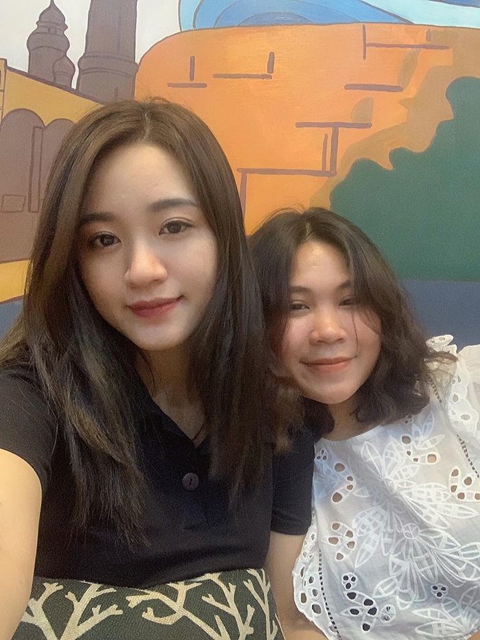 Nàng WAGs mới nổi đẹp như thiên thần của tuyển thủ Việt Nam - Hình 5