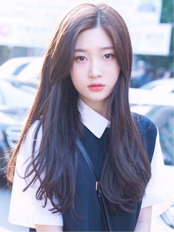 Netizen Hàn chọn ra những nữ idol xinh đẹp nhất nhưng lại chưa được biết đến nhiều - Hình 5