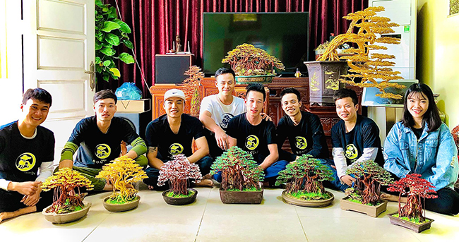Siêu cây bonsai từ dây đồng, nhôm, đẹp như cây thật, giá bạc triệu - Hình 2