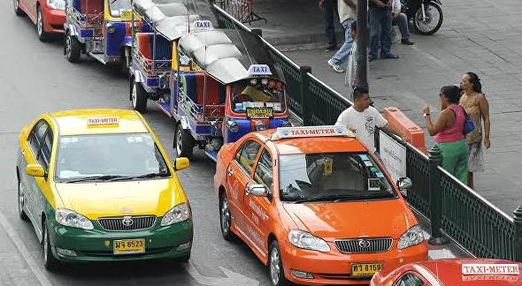 Tài xế taxi Thái Lan bị nhiễm coronavirus từ khách du lịch Trung Quốc khi đưa người đó đến bệnh viện - Hình 1