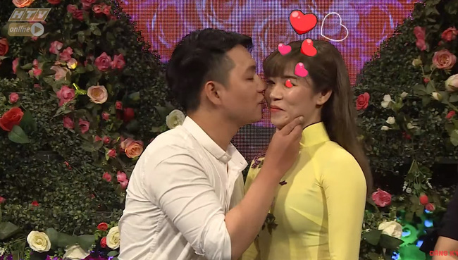 Bạn muốn hẹn hò: Nàng U40 được con trai đăng ký tham gia chương trình vì muốn mẹ có chồng mới khiến Hồng Vân trầm trồ - Hình 16