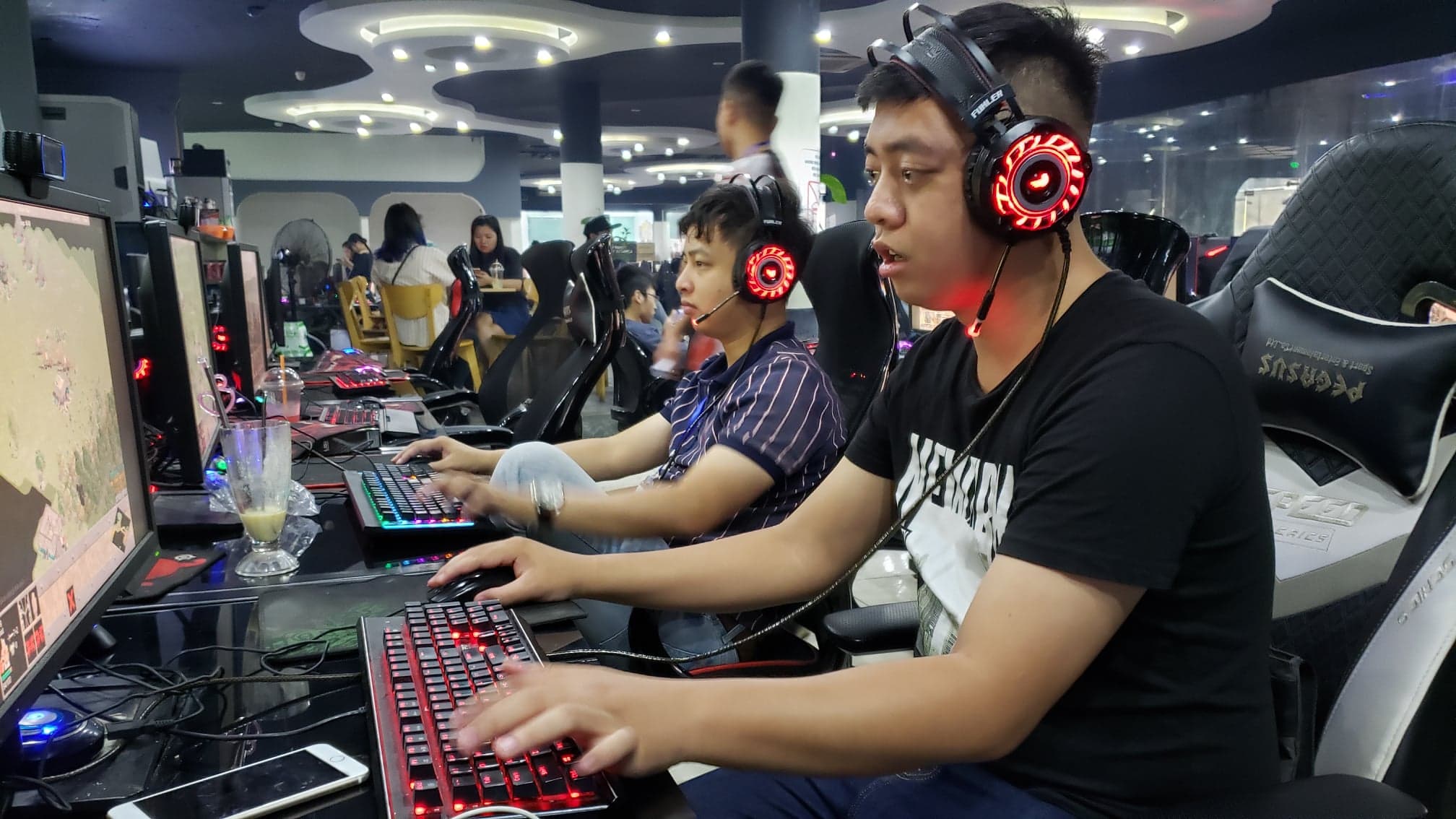 Chuyện gì đang xảy ra với HeHe? - Hình 2
