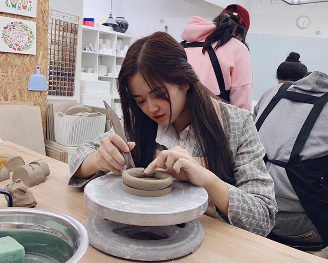 Cô gái Khánh Hòa bật khóc giữa Seoul, quyết về Việt Nam cách ly phòng dịch Covid-19 - Hình 2