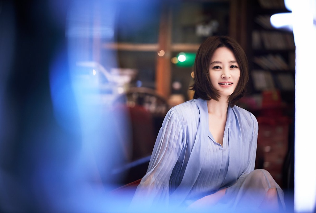 Kim Hye Soo - sự nghiệp lừng lẫy, đời tư sóng gió - Hình 2