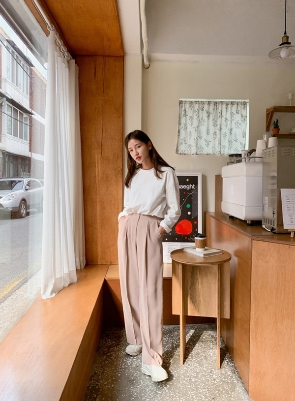 Ngoài quần jeans, đây là 3 mẫu quần giúp các nàng công sở trẻ trung mới mẻ - Hình 6