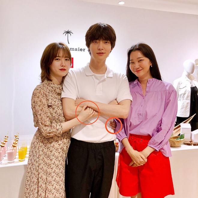 Sao đã kết hôn đứng cạnh đồng nghiệp khác giới: Lee Byung Hun tránh Suzy như tránh tà, Dương Mịch thả thính dàn trai đẹp - Hình 14