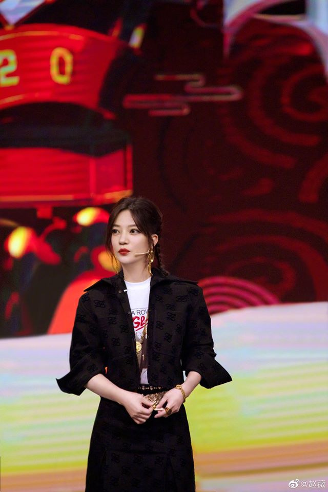 Sau 20 năm Tân dòng sông ly biệt, cuối cùng Triệu Vy cũng đáp trả ồn ào bị Lâm Tâm Như trù ếm - Hình 3