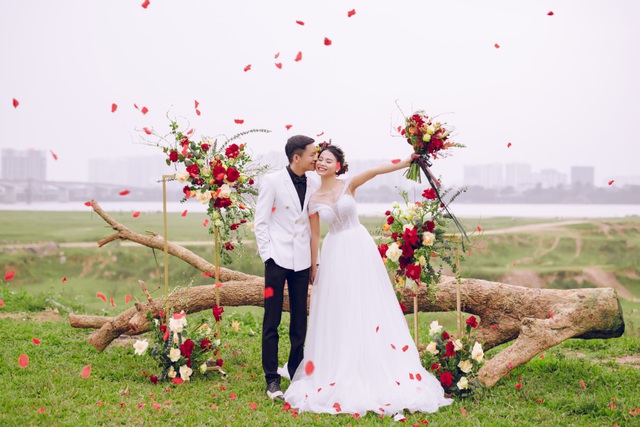 Tình yêu của vợ chồng lính chì dũng cảm: Hơn cả một câu chuyện tình - Hình 18