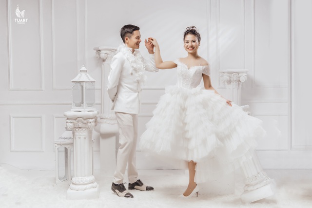 Tình yêu của vợ chồng lính chì dũng cảm: Hơn cả một câu chuyện tình - Hình 13
