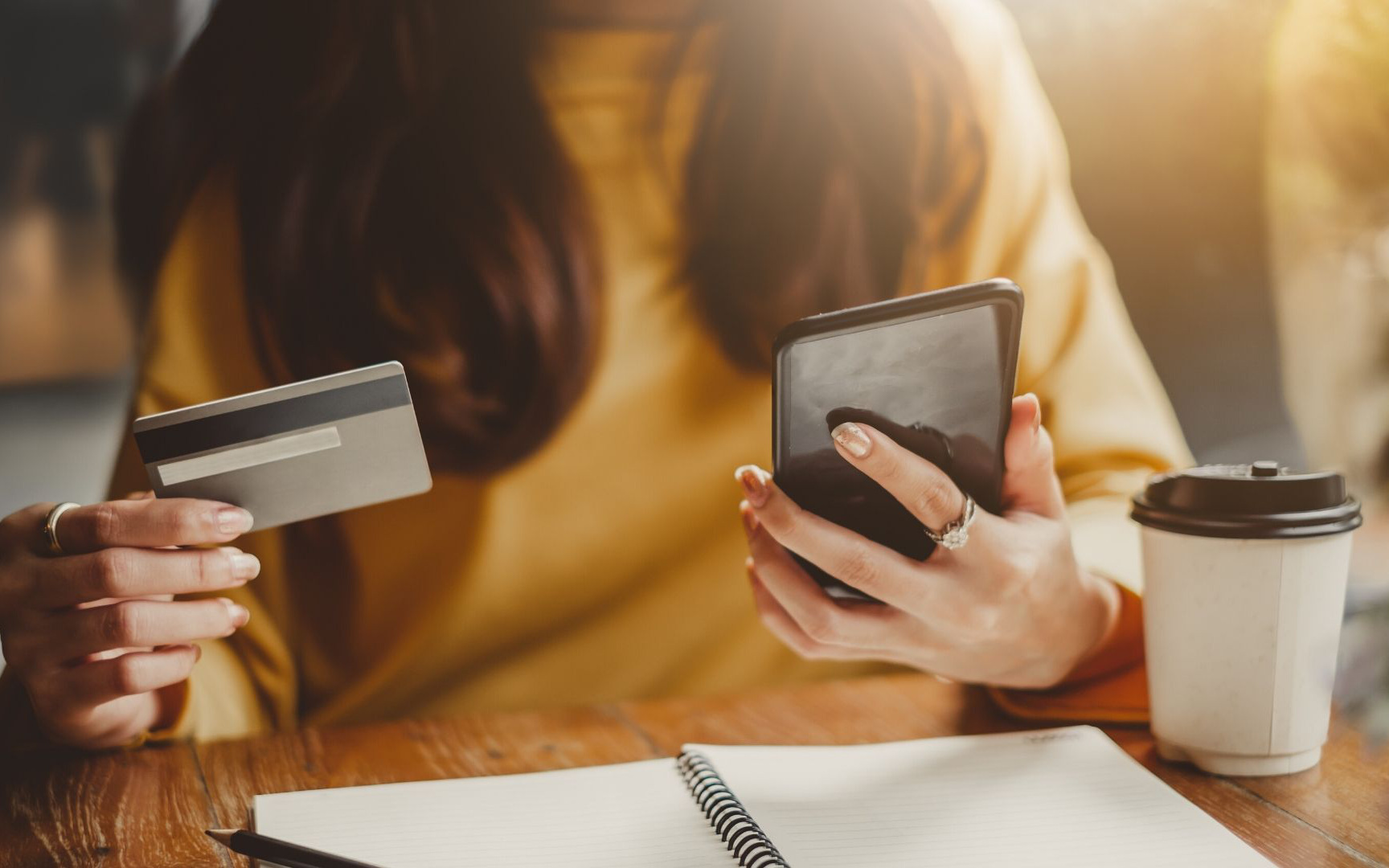 Tiết kiệm được 50 triệu đồng nhưng không muốn gửi ngân hàng, chị em nên sử dụng nó như thế nào là hợp lý nhất - Hình 1