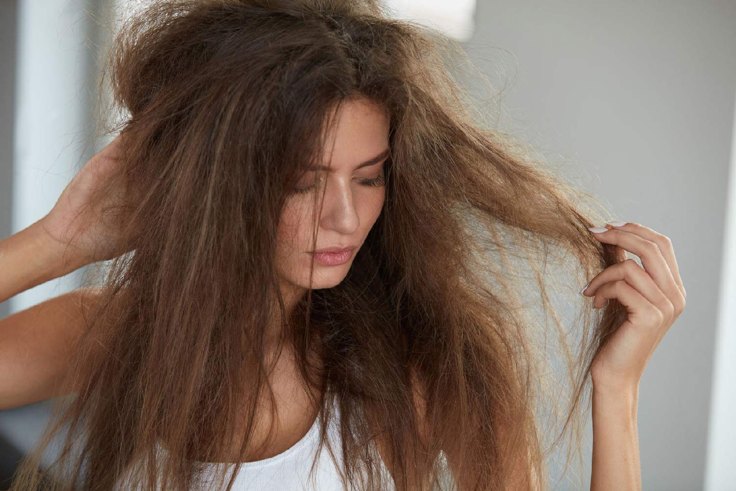 Cách làm thẳng tóc: 9 Cách làm tóc hết xoăn sau khi uốn