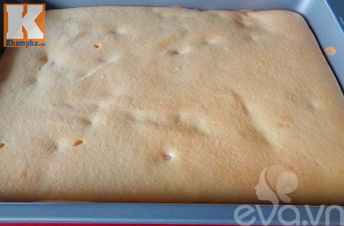 Cách làm bánh bông lan cuộn cam tươi - Hình 4
