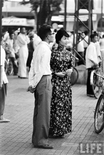 Nao lòng trước tà áo dài của phụ nữ Sài Gòn xưa - Hình 9