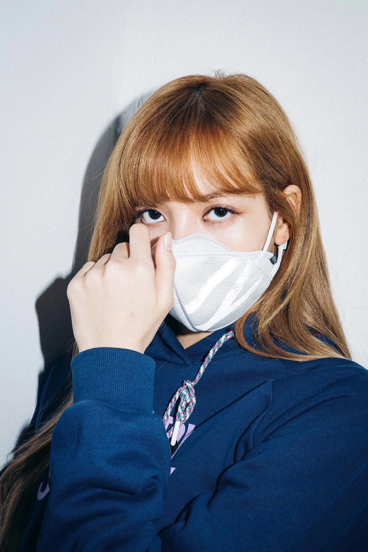 Lisa - thành viên nhóm nhạc nổi tiếng BLACKPINK có vẻ đẹp rạng ngời, quyến rũ đến từng chút nhất. Hãy cùng xem hình ảnh về cô nàng trong các dịp sự kiện hoành tráng để cảm nhận sức hút của cái tên này nhé!