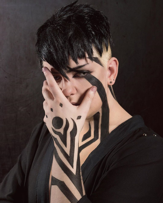 Thán phục loạt ảnh cosplay Kawaki và dàn nhân vật Naruto hoàn hảo từ chân t...