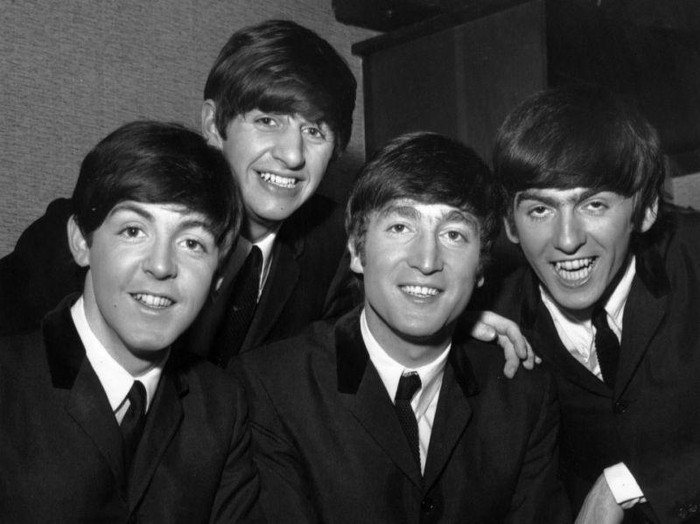 Lời viết tay ca khúc Hey Jude của The Beatles đấu giá hơn 21 tỷ - Hình 2