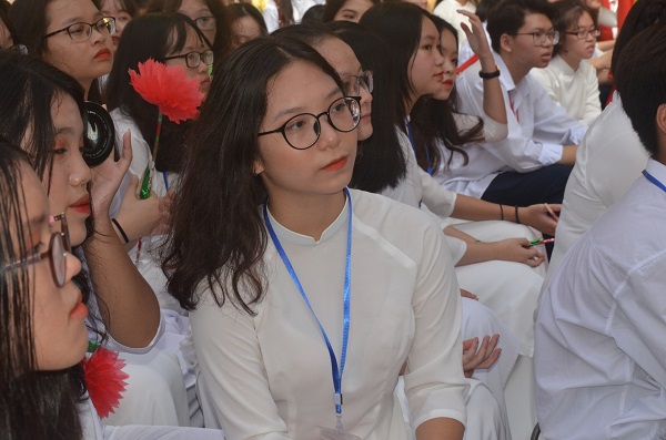 Độ khó của đề tham khảo môn tiếng Anh năm 2020 được thể hiện như thế nào? - Hình 1