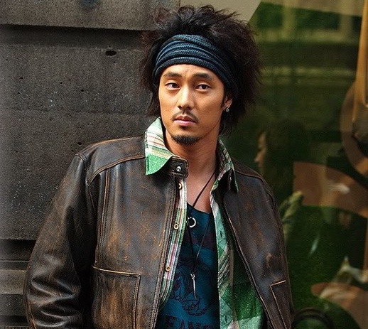 Hyun Bin và loạt mỹ nam Hàn Quốc trông kém sắc vì để tóc luộm thuộm - Hình 4