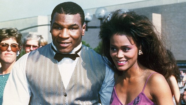 Mike Tyson và cuộc hôn nhân đầy toan tính - Hình 1