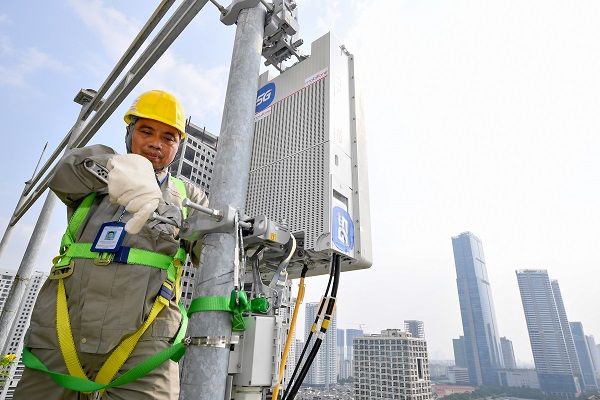MobiFone tăng dung lượng gói Mobile Internet lên 1,5 lần, đáp ứng nhu cầu khách hàng khi thực hiện cách ly xã hội - Hình 1