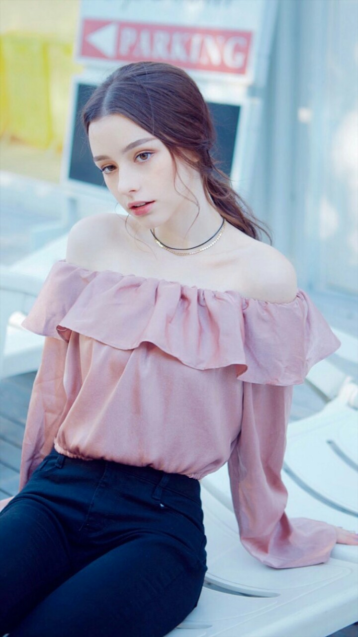 Người mẫu Nga xinh đẹp không tì vết đang hot khắp châu Á - Hình 10