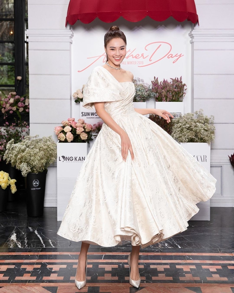 Ninh Dương Lan Ngọc - mỹ nhân mặc gì cũng đẹp của showbiz Việt - Hình 1