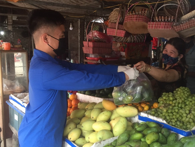Shipper áo xanh... về làng! - Hình 3