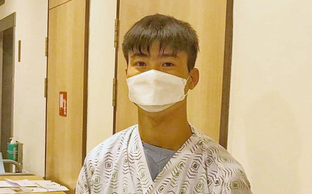Duy Mạnh bắt đầu trị liệu phục hồi sau phẫu thuật chấn ...