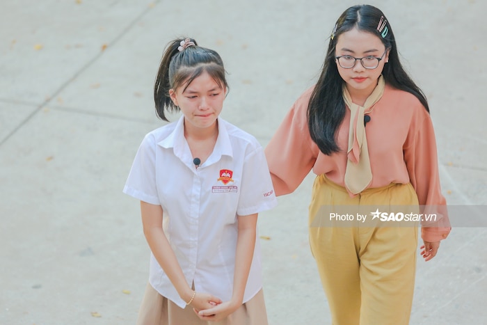 Xem Thiếu niên nói 2020 mới thấy: Phương Mỹ Chi chín chắn - khiêm tốn, tư vấn tâm lý khéo léo chuẩn điểm 10 - Hình 5