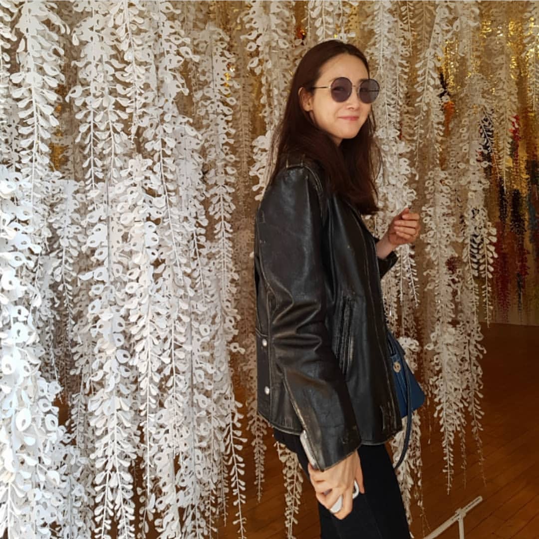 HOT: Nữ diễn viên Bản tình ca mùa đông hạ sinh con đầu lòng ở tuổi 46 - Hình 4