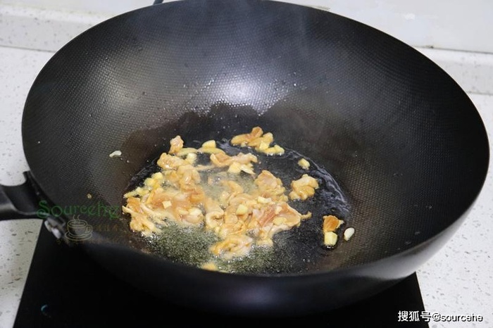 3 phút làm món thịt heo xào dưa chuột lạ miệng, thanh nhẹ cho bà nội trợ bận rộn - Hình 7