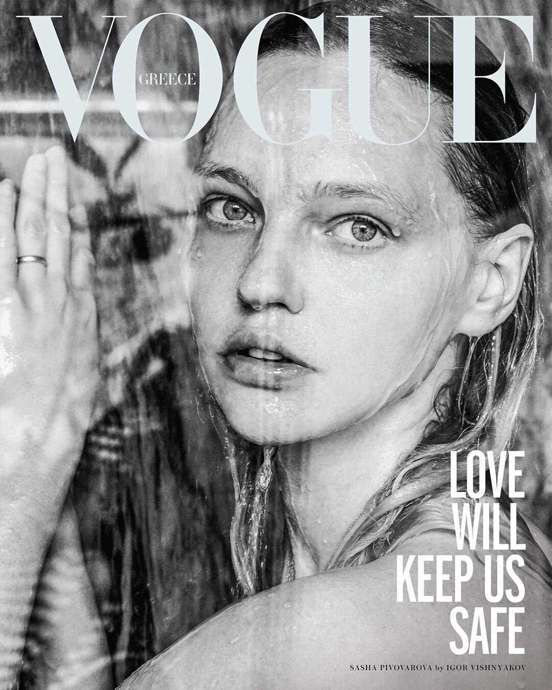 Búp bê Nga Sasha Pivovarova khoả thân quá gợi cảm dưới ống kính của chồng - Hình 1