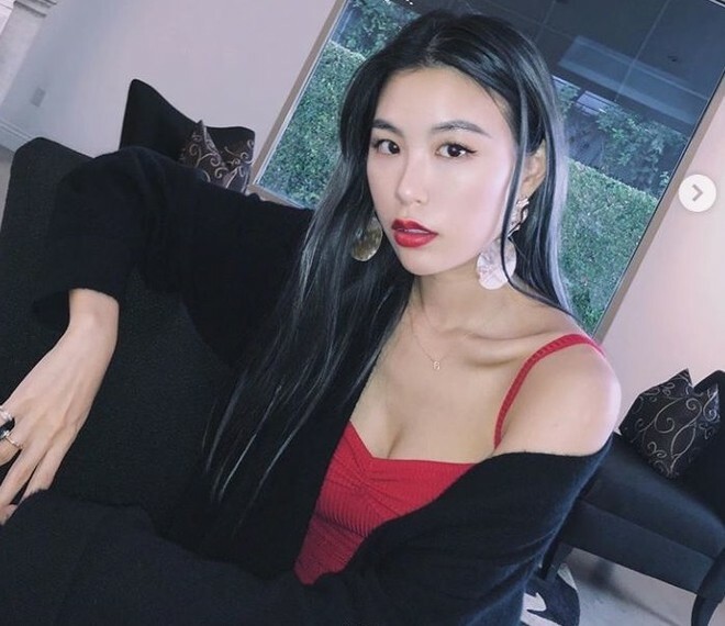 Hôn thê Cao Dĩ Tường bị đồn có bồ mới - Hình 2