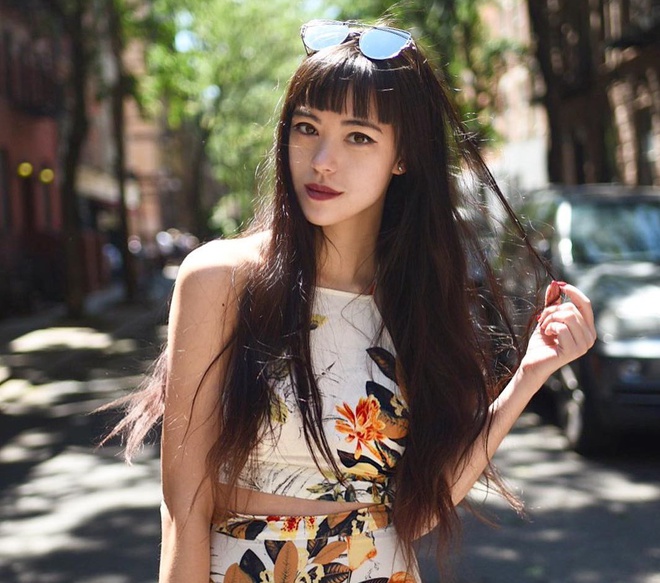 Nhan sắc trẻ trung của blogger đa tài, lai 3 dòng má.u - Hình 1