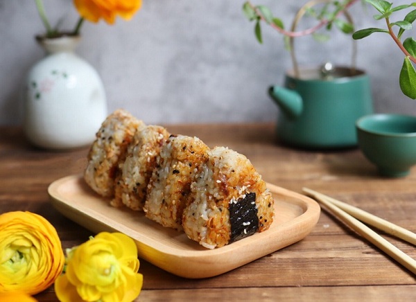 Trổ tài làm cơm viên chiên mang đi ăn trưa, không ngờ cả phòng xúm lại hỏi công thức - Hình 5