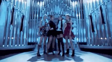 Loạt sạn trong MV Kpop: SM hết cho gà nhà phân thân lại sai chính tả, MV của BLACKPINK mắc lỗi siêu nhỏ nhưng fan vẫn kịp soi - Hình 7