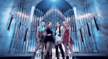 Loạt sạn trong MV Kpop: SM hết cho gà nhà phân thân lại sai chính tả, MV của BLACKPINK mắc lỗi siêu nhỏ nhưng fan vẫn kịp soi - Hình 8