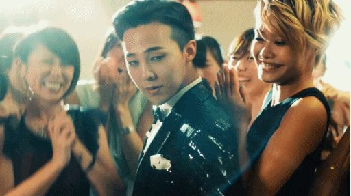 Ca khúc viết khi hẹn hò thất bại của G-Dragon trở thành bản hit - Hình 1