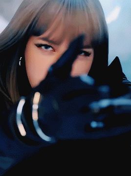 Bất ngờ chưa: Knet bỗng mát tính hết lời khen Lisa thời Kill This Love trước thềm BLACKPINK comeback, YG cũng được nhắc tên thơm lây? - Hình 9