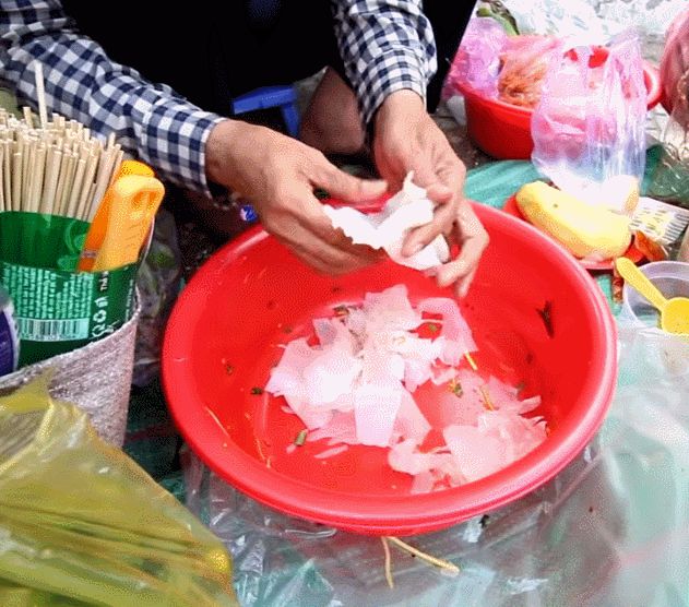 Bánh tráng trộn của Việt Nam từng khiến nhiều người Hàn giật mình sợ hãi nhưng ăn rồi lại bị nghiệp quật: từ sợ chuyển sang nghiệ.n - Hình 1