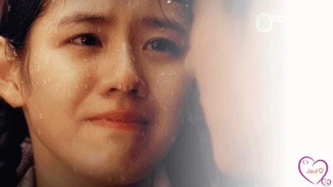 Cơn mưa tình đầu - Phim Thái remake so với bản gốc The Classic của Son Ye Jin - Jo Seung Woo như thế nào? - Hình 26