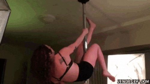 Hài hước với những cú ngã nhớ đời của các người đẹp - Hình 5