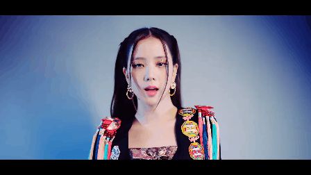 Sốc nặng trước visual của BLACKPINK trong How You Like That: Quá nhiều concept và outfit khác nhau, cap màn hình nhẹ cũng ra ảnh đẹp! - Hình 25